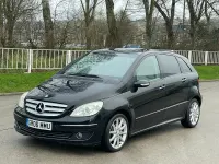 Usado Mercedes B170 SE 2006 Preto Monovolume