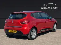 Used Renault Clio Dynamique 75 HP (55 kW) 2015 Red Hatchback