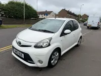 Used Toyota Aygo 68 HP (50 kW) 2013 White Hatchback