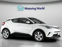 Second-hand Toyota C-HR 122 CP (89 kW) 2019 Alb SUV