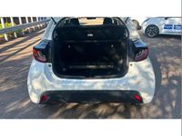 Używany Mazda 2 Center-Line 113 KM (83 kW) 2024 Biały Hatchback