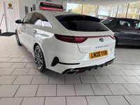 Used Kia ProCeed GT 201 HP (147 kW) 2020 White Estate