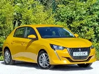 Used Peugeot 208 Active 100 HP (73 kW) 2020 Yellow Hatchback