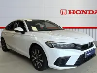 Used Honda Civic Elegance 143 HP (105 kW) 2024 White Hatchback