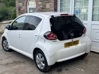 Used Toyota Aygo 68 HP (50 kW) 2012 White Hatchback