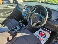 Używany Hyundai Tucson SE 132 KM (97 kW) 2017 Czarny SUV