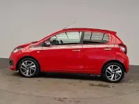 Used Peugeot 108 Collection 82 HP (60 kW) 2018 Red Hatchback