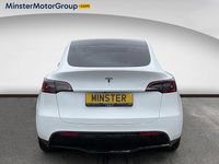 Used Tesla Model Y Long Range AWD 378 kW (514 HP) 2022 White SUV