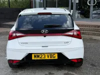 Used Hyundai i20 Premium 98 HP (72 kW) 2023 White Hatchback