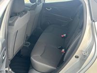 Used Renault Clio IV Play 90 HP (66 kW) 2016 Grey Hatchback