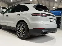 Used Porsche Cayenne 462 HP (339 kW) 2020 Grey SUV