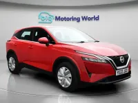 Used Nissan Qashqai S 140 HP (102 kW) 2022 Red SUV