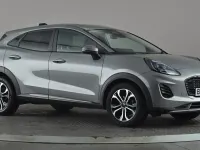 Usado Ford Puma Titanium 125 HP (91 kW) 2024 Prateado SUV