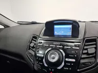 Używany Ford Fiesta Titanium 2017 Niebieski Hatchback