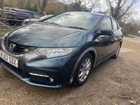 Begagnad Honda Civic ES 142 HK (104 kW) 2012 Grön Halvkombi