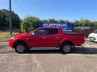 Used Mitsubishi L200 2017 Red Pickup