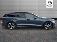 Usado Volvo V60 R-Design 161 CV (118 kW) 2021 Azul Familiar