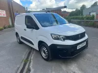 Used Peugeot Partner Premium 131 HP (96 kW) 2023 White MPV