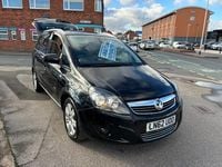 Used Vauxhall Zafira Design Edition 115 HP (84 kW) 2012 Black MPV