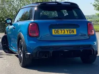 Begagnad Mini Cooper Hatch 2023 Blå Halvkombi