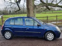 Used Renault Clio Expression 2002 Blue Hatchback