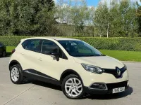 Usado Renault Captur Dynamique 90 HP (66 kW) 2016 Bege SUV
