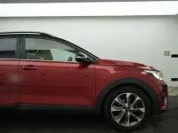 Used Kia Stonic 118 HP (86 kW) 2018 Red SUV