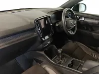 Used Volvo XC40 R-Design 163 HP (119 kW) 2022 SUV