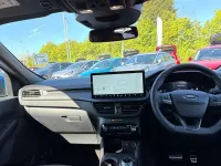 Second-hand Ford Kuga ST-Line 239 CP (175 kW) 2025 Albastru SUV