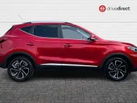 Używany MG ZS Exclusive 111 KM (81 kW) 2023 Czerwony SUV