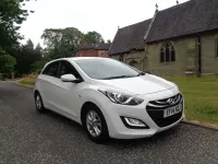 Used Hyundai i30 Active 108 HP (79 kW) 2014 White Hatchback