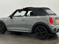 Second-hand Mini John Cooper Works Cabriolet 192 CP (141 kW) 2017 Gri Cabrio