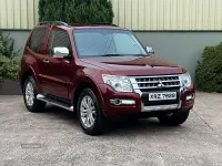 Used Mitsubishi Shogun Warrior 187 HP (137 kW) 2018 Red SUV