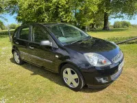 Used Ford Fiesta Zetec 80 HP (58 kW) 2006 Black Hatchback