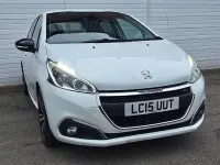 Used Peugeot 208 GT-line 110 HP (80 kW) 2015 White Hatchback