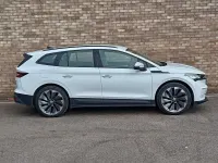 Used Skoda Enyaq iV 119 kW (163 HP) 2022 White SUV