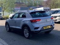 Used VW T-Roc SE 113 HP (83 kW) 2019 Grey SUV