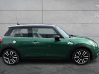 Used Mini Cooper S Exclusive 189 HP (139 kW) 2020 Green Hatchback