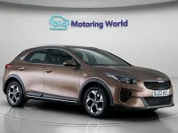 Usado Kia XCeed 118 CV (86 kW) 2022 Marrón SUV