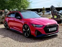 Begagnad Audi RS6 Black Edition 600 HK (441 kW) 2021 Röd Kombi