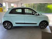Used Renault Twingo Dynamique 110 HP (80 kW) 2016 Powder blue Hatchback