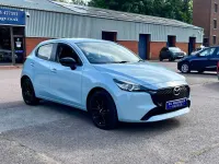 Begagnad Mazda 2 Homura-Line 2023 Blå Halvkombi