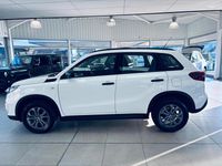 Second-hand Suzuki Vitara 2023 Alb Hatchback