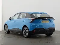Used MG MG4 EV SE 149 kW (203 HP) 2023 Blue Hatchback