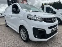 Used Vauxhall Vivaro 120 HP (88 kW) 2023 White MPV