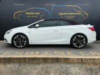 Used Vauxhall Cascada Elite 170 HP (125 kW) 2016 White Cabriolet