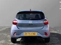 Gebraucht Hyundai i10 Advanced 63 PS (46 kW) 2025 Blau Kleinwagen