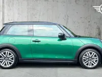 Used Mini Cooper Hatch 113 kW (154 HP) 2025 Green Hatchback