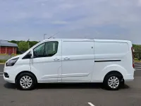 Used Ford Transit Custom Limited 170 HP (125 kW) 2023 White Van