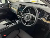 Used Volvo XC60 Plus 247 HP (181 kW) 2025 Silver SUV